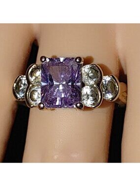 Ring Size 7 EDCO Vintage Purple Clear Crystal Gold Plated Ring Elegant Jewelry